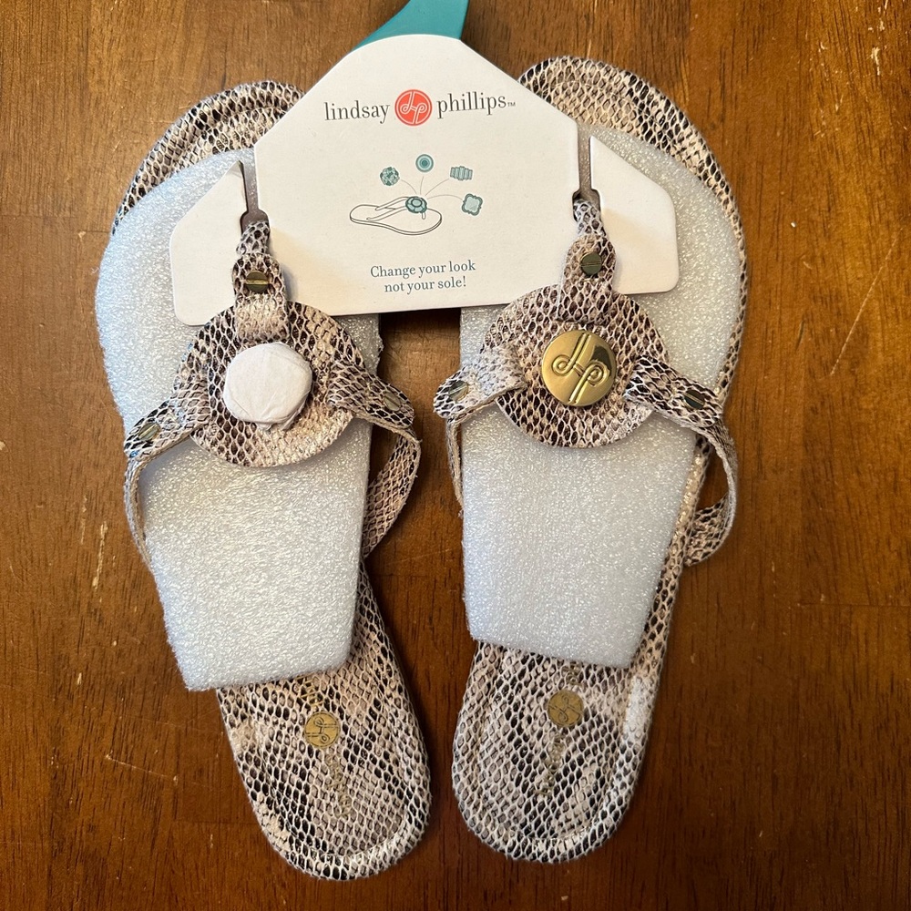 NWT Lindsay Phillips Rosie Snap Sandals - Snake Print - Size 9